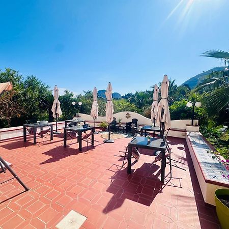 Villa Tiche Чефалу Экстерьер фото
