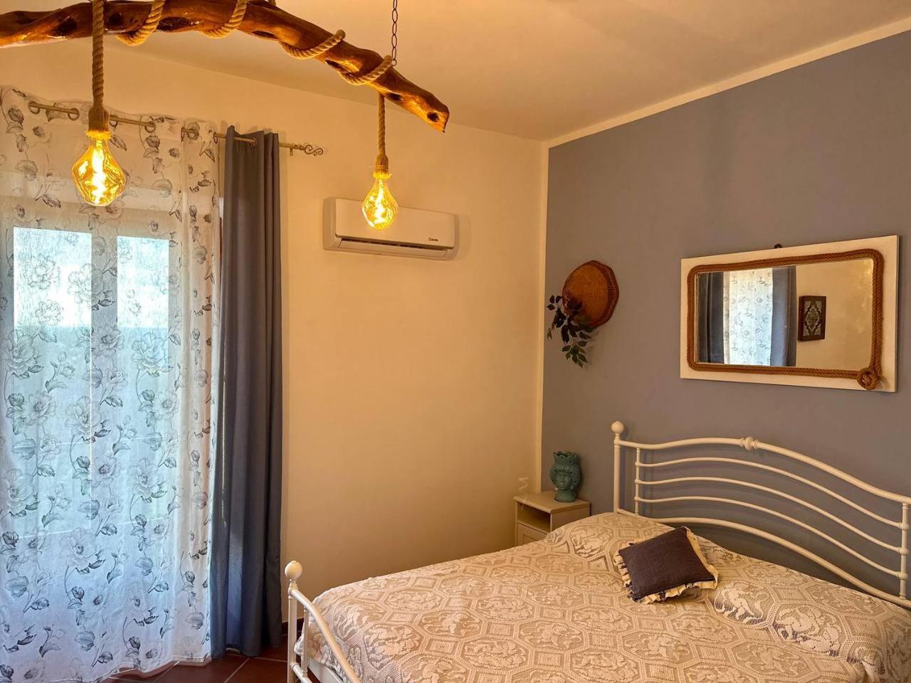 Villa Tiche Чефалу Номер фото